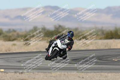 media/Dec-04-2025-Racers Edge (Thu) [[5ebc9f124d]]/3-B Group/2-Session 1 (Turn 4 Entry)/